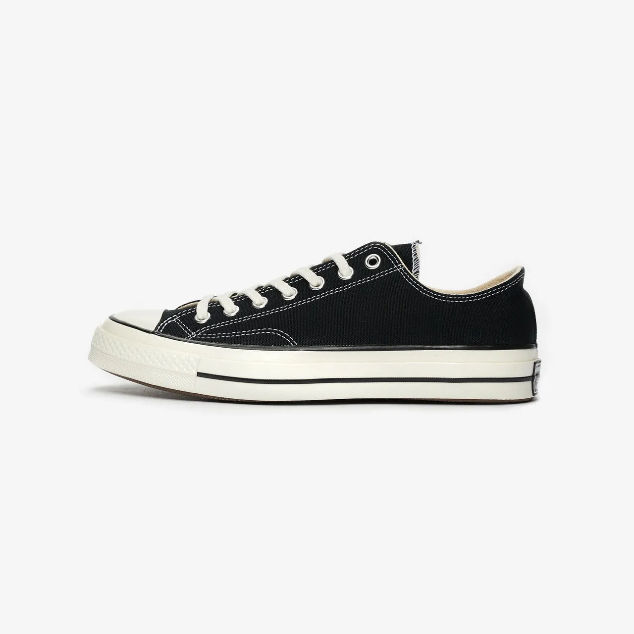 Chuck 70 Ox Structured silhouette