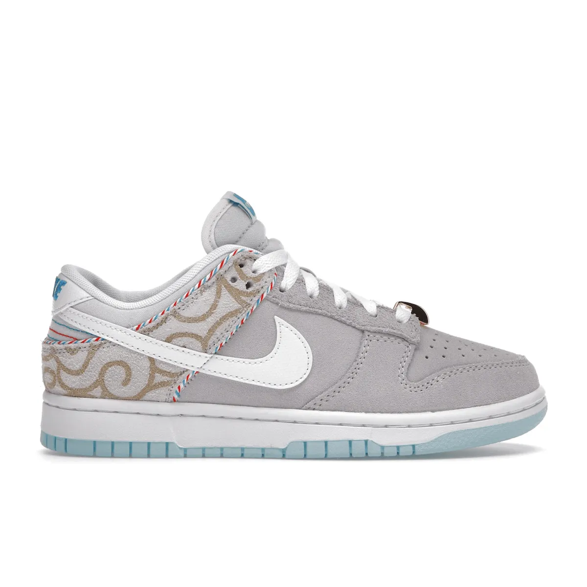 Classic Lacing Nike Dunk Low SE Barber Shop Grey