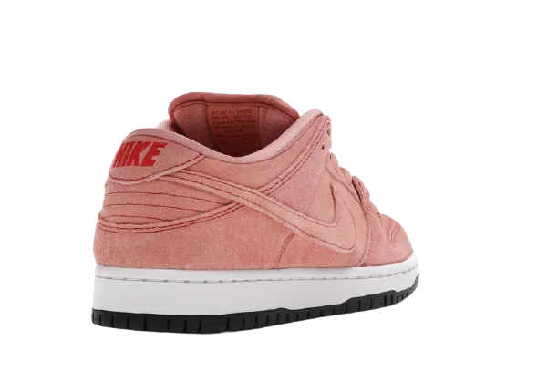 Classy ease SB Dunk Low Pink Pig