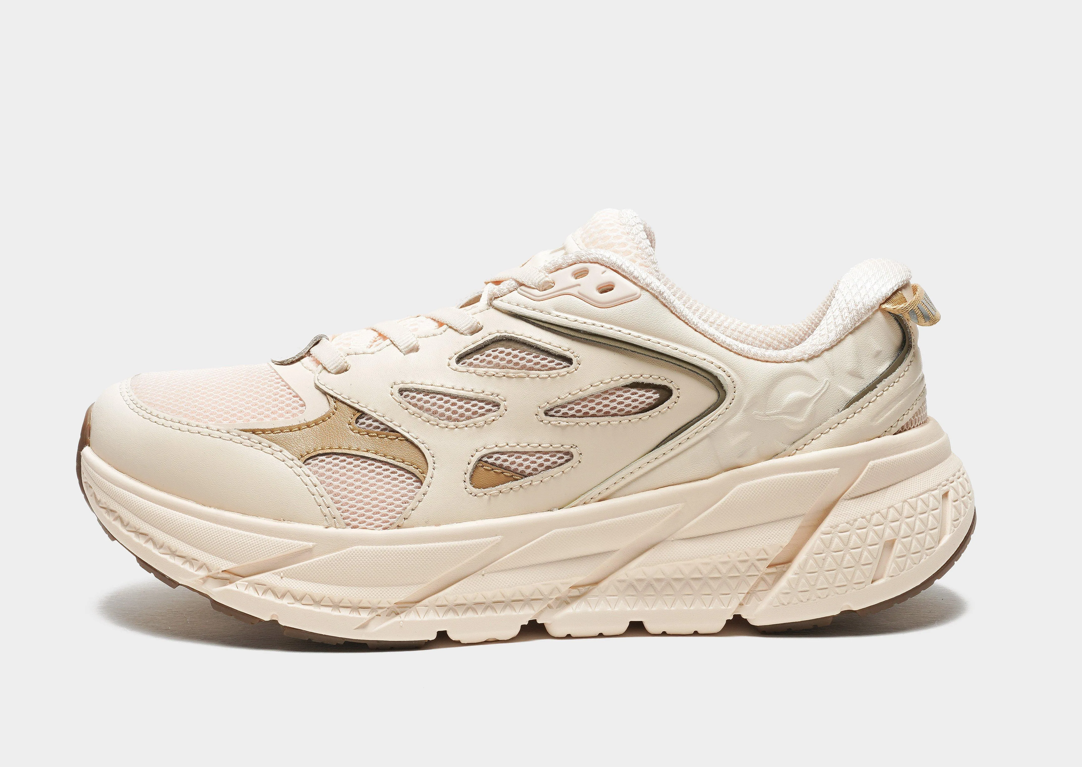 Clifton L Athletics Women's Corner Style Free Soul