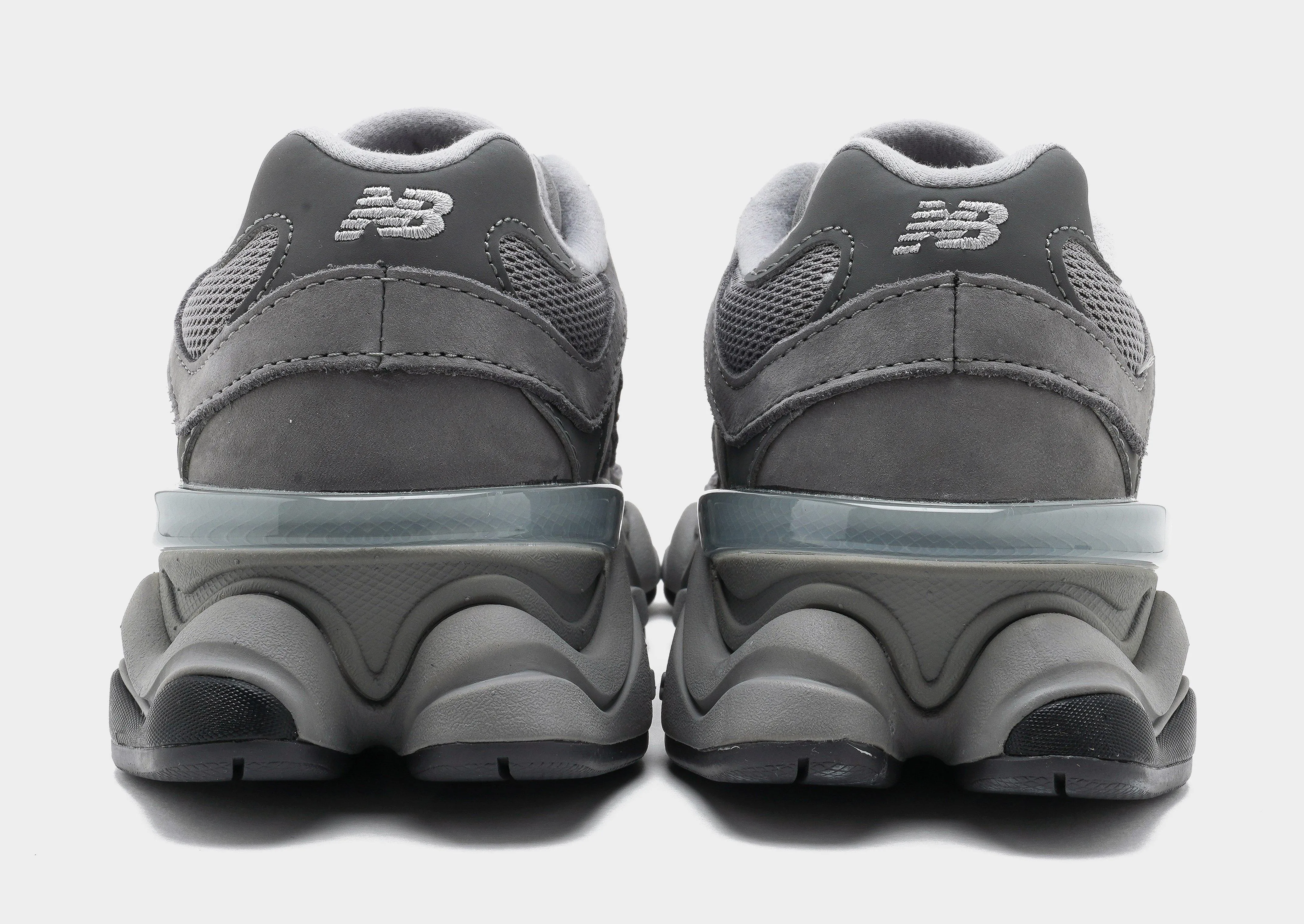 closed-toe 9060 Women's