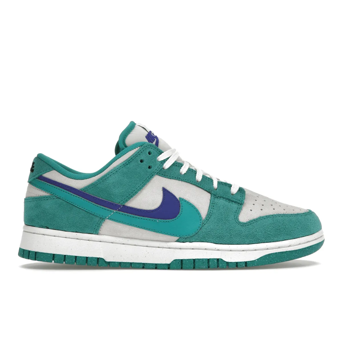 Nike Dunk Low SE 85 Neptune Green Root Path Minimal Look
