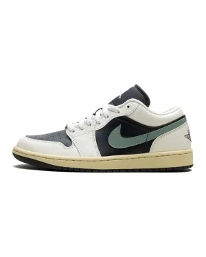 Nike Air Jordan 1 Low Jade Smoke Light Step