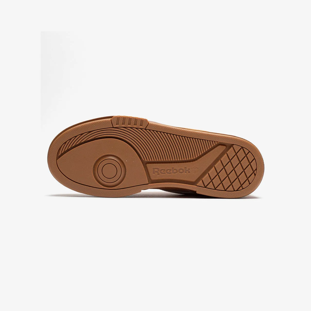Club C LTD Dynamic silhouette