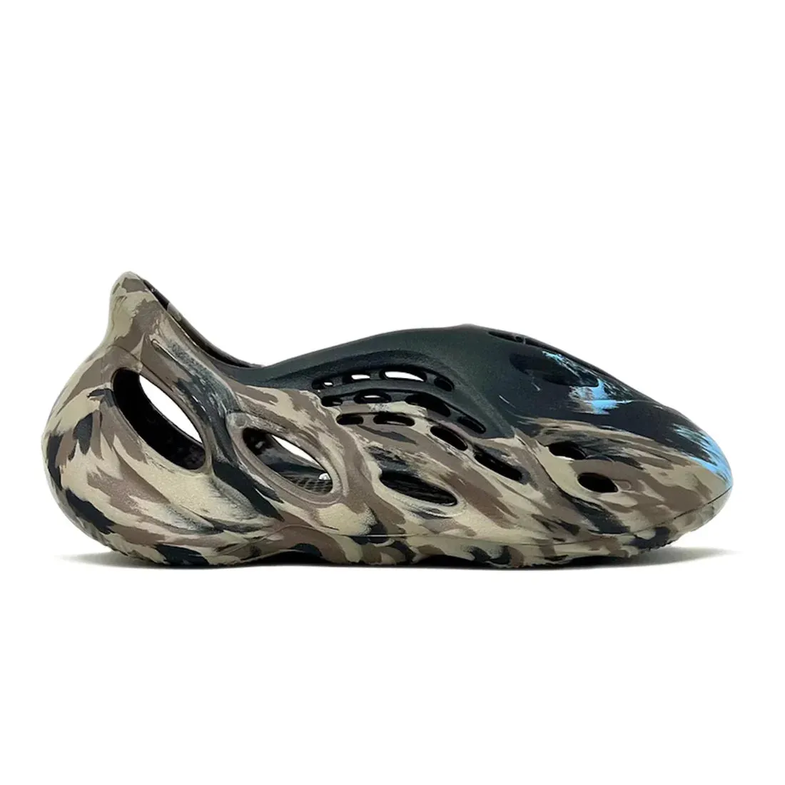 Comfort - maximized Yeezy Foam Runner 'MX Cinder'