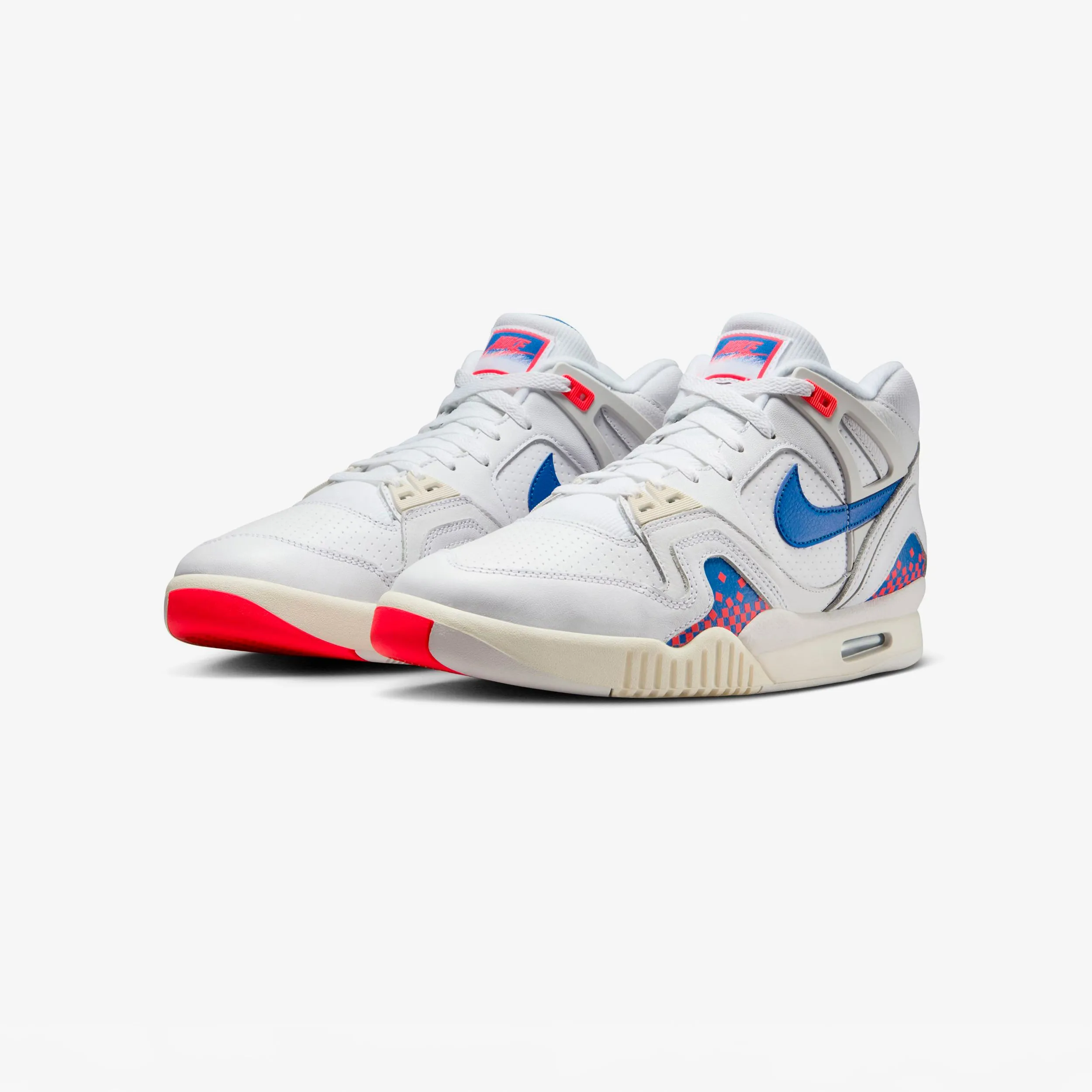 Comfort Move Lines Air Tech Challenge 2