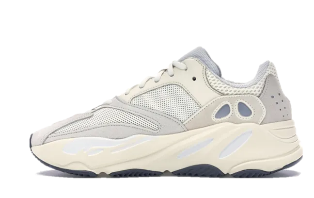 Comfort running YZY Boost 700 Analog