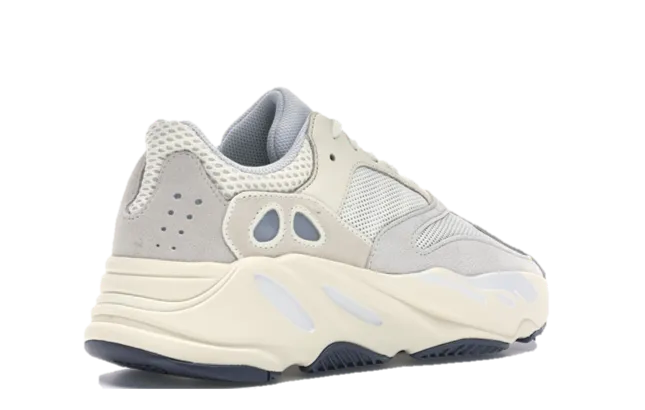 Comfort running YZY Boost 700 Analog