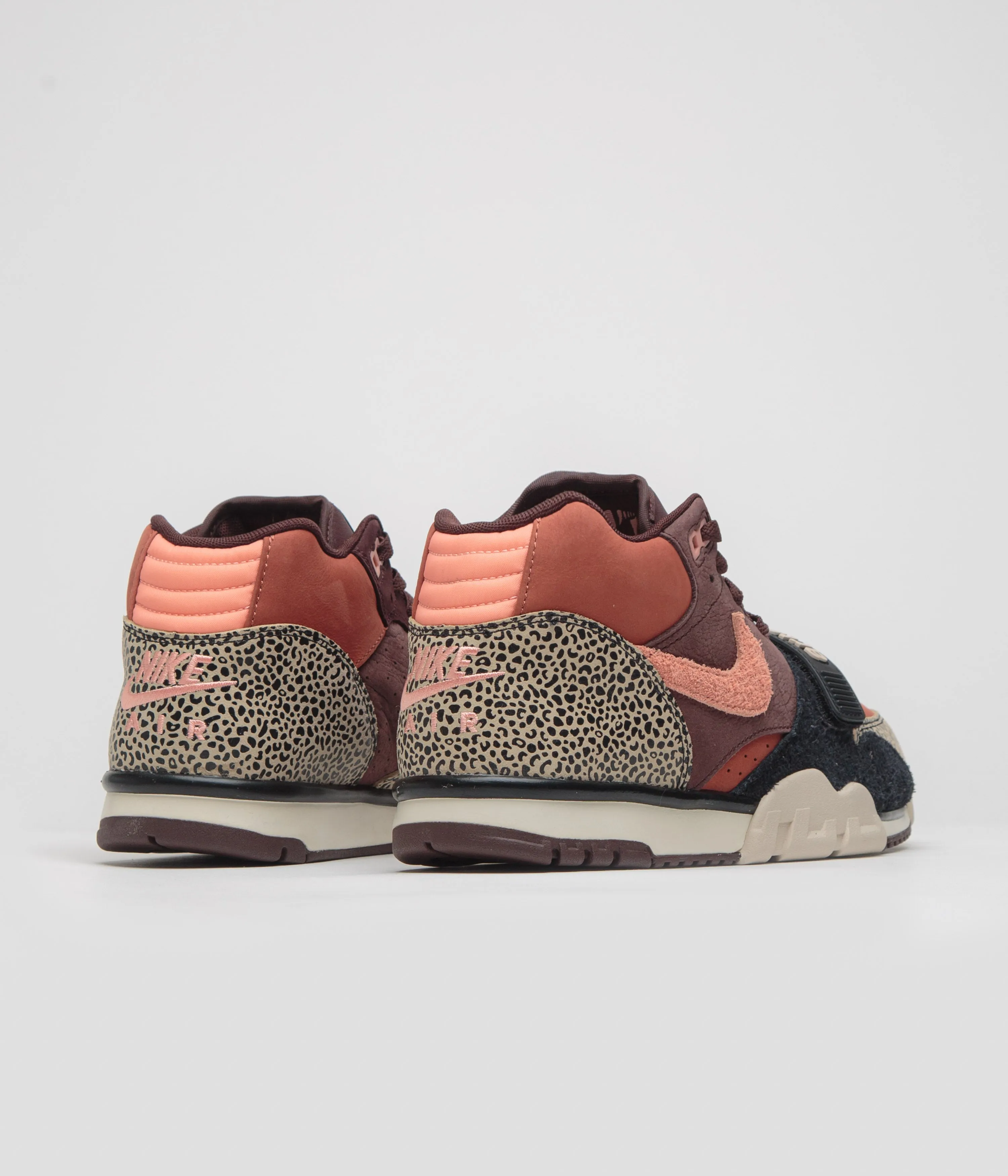 Nike SB x Arts-Rec Air Trainer 1 Shoes in Limestone and Pink Quartz and Earth - Dusty Peach