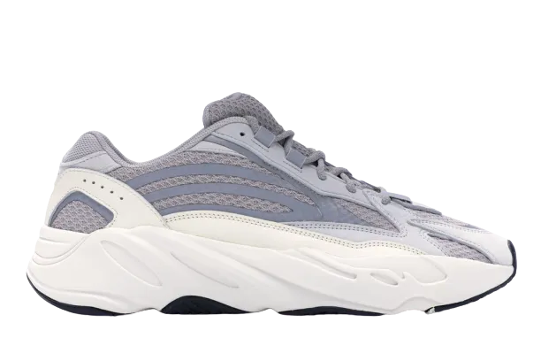 YZY 700 V2 Static obsession air pockets