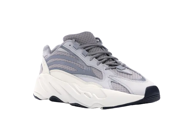 Comfortable Lacing YZY 700 V2 Static