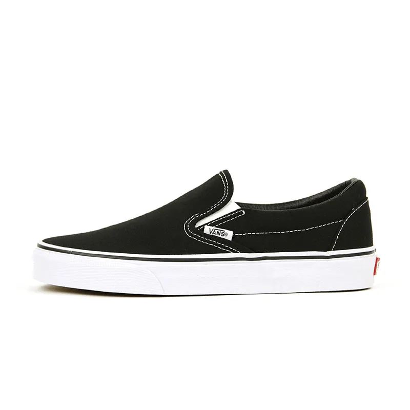 [VN000EYEBLK] Vans Classic Slip-On Unisex Sneakers School Day Icon Edge