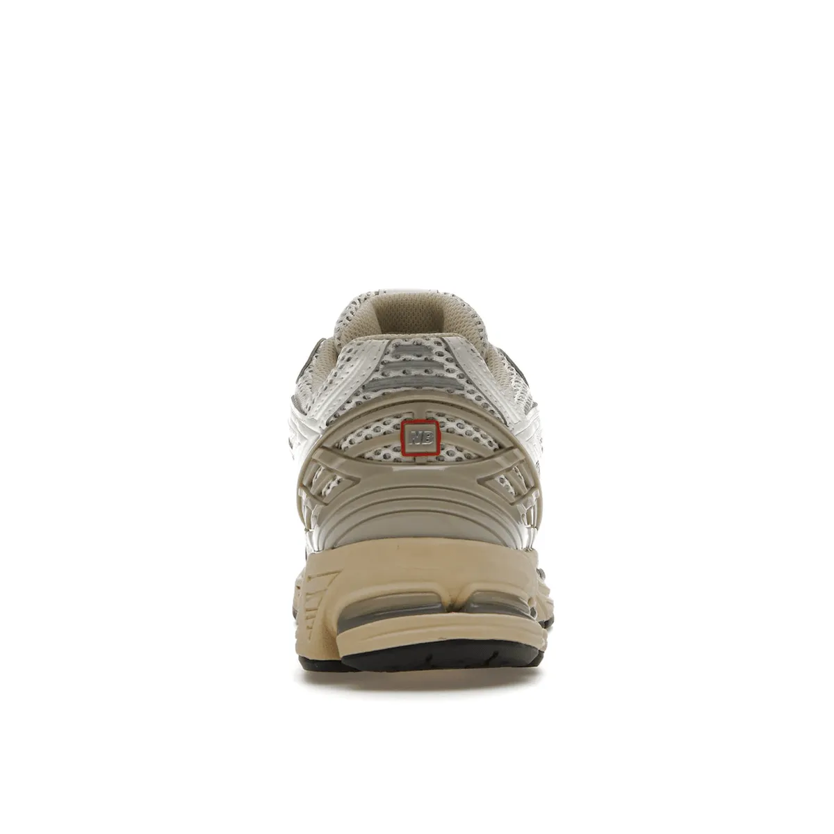Cushioned toe area New Balance 1906R Sea Salt Marblehead