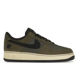 slim fit Wind Ready Air Force 1 Low SP Undefeated Ballistic Dunk vs. AF1