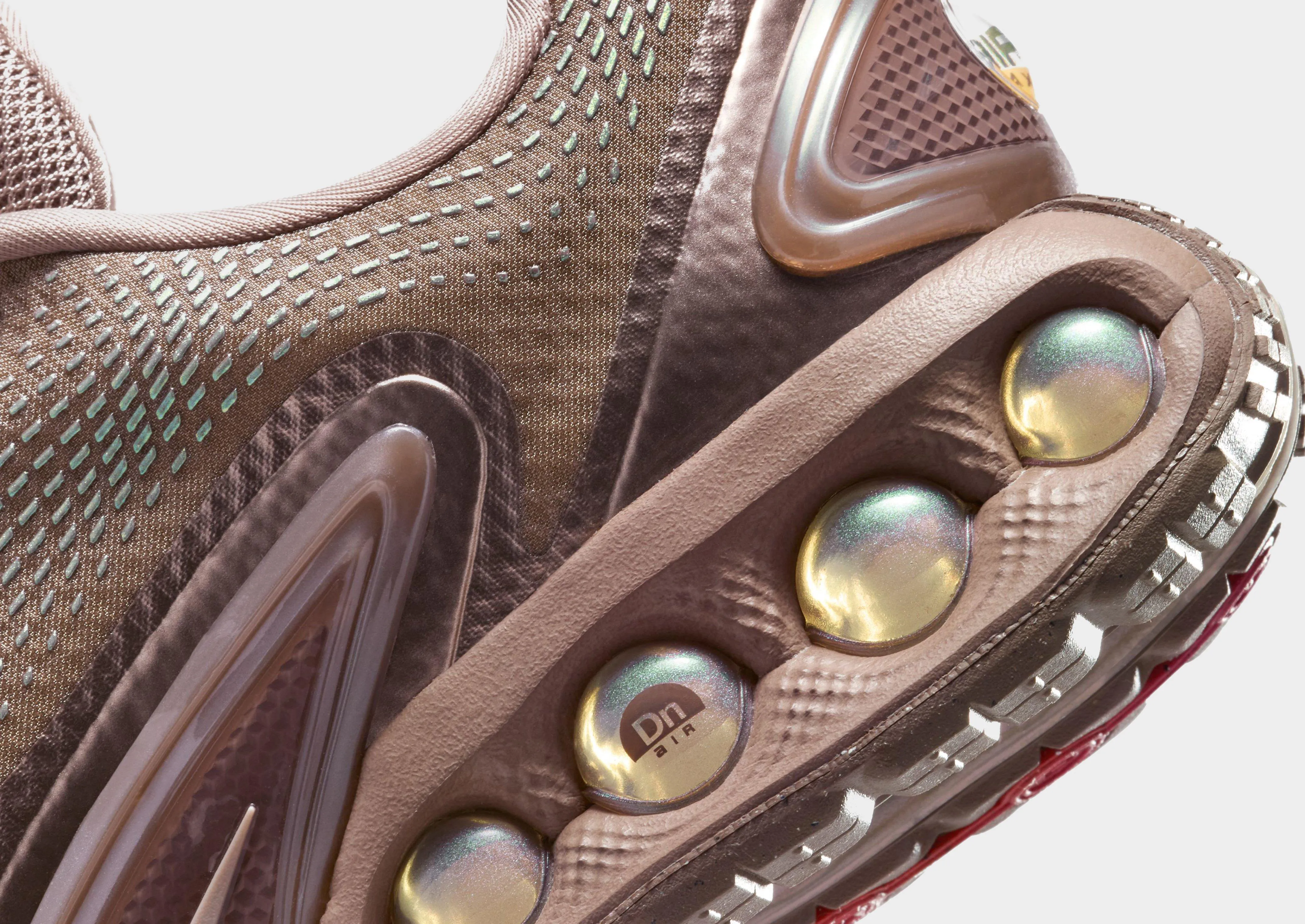 Dual-Band Air Max DN Women's