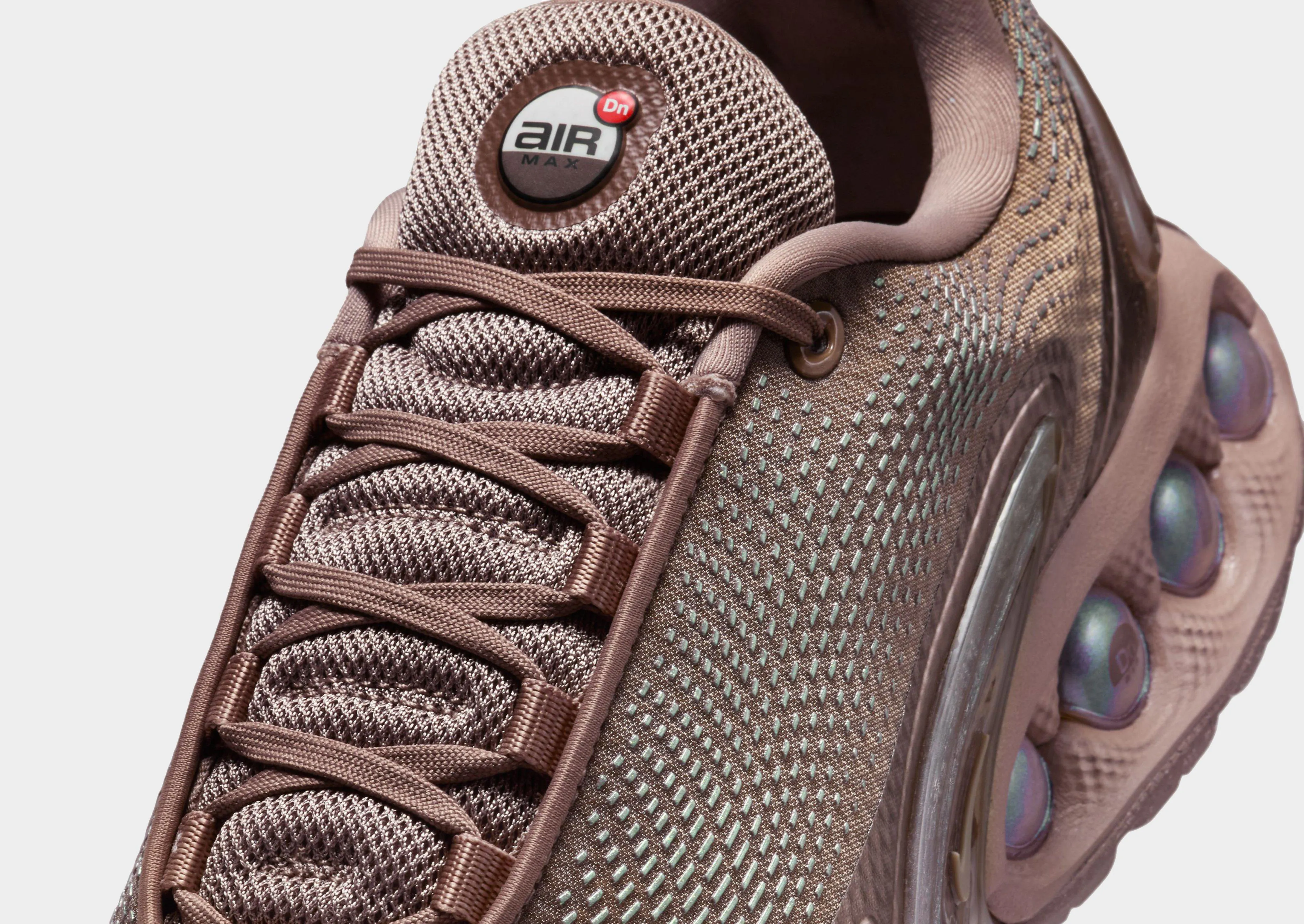Dual-Band Air Max DN Women's