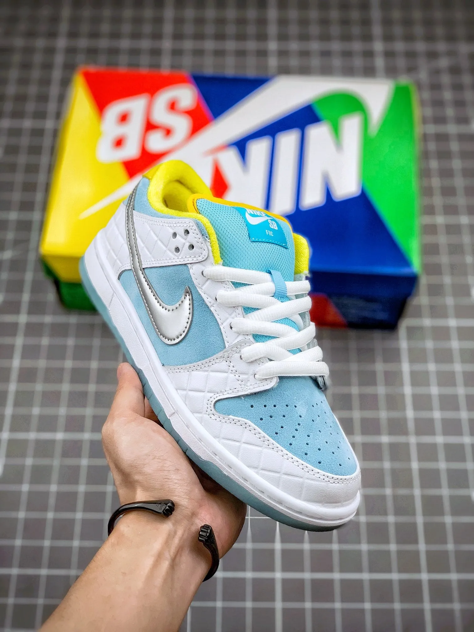 Dunk Low Lagoon Pulse Statement