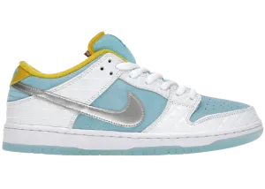 Shock-absorbent flexibility Urban Movement Dunk Low Lagoon Pulse