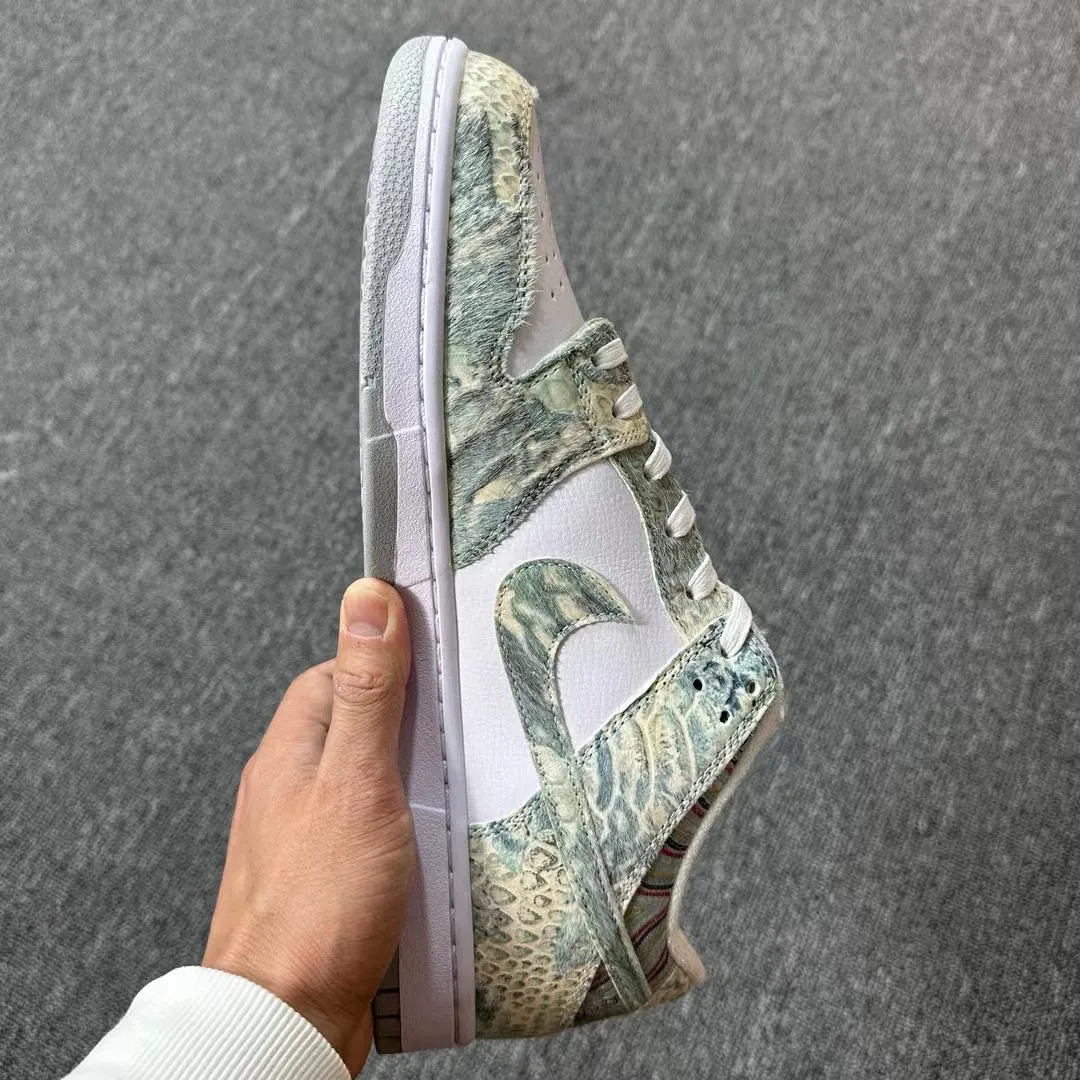 Dunk Low Steam Puppet White Green Soft-touch