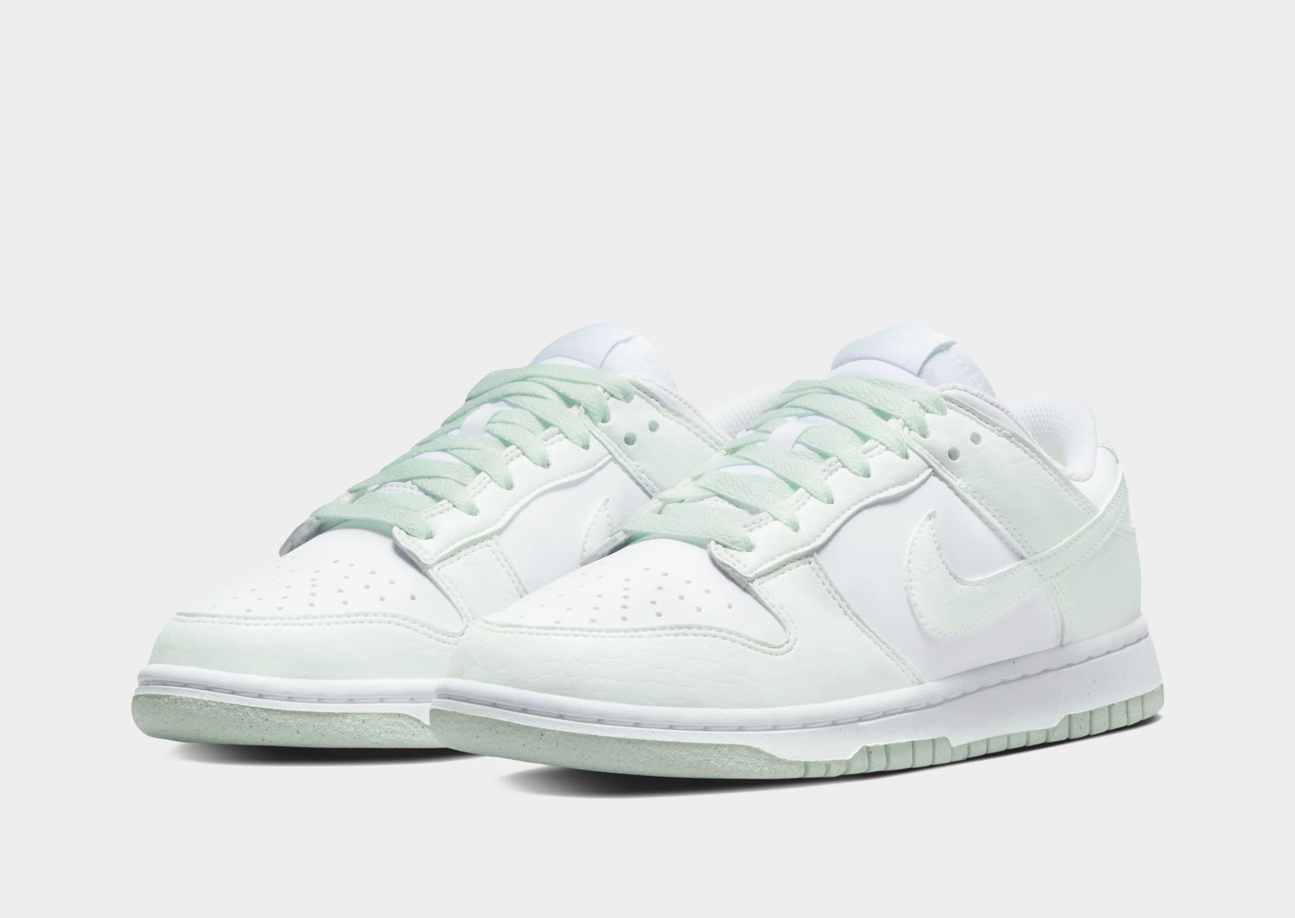 Dunk Low Women's Cushioned heel