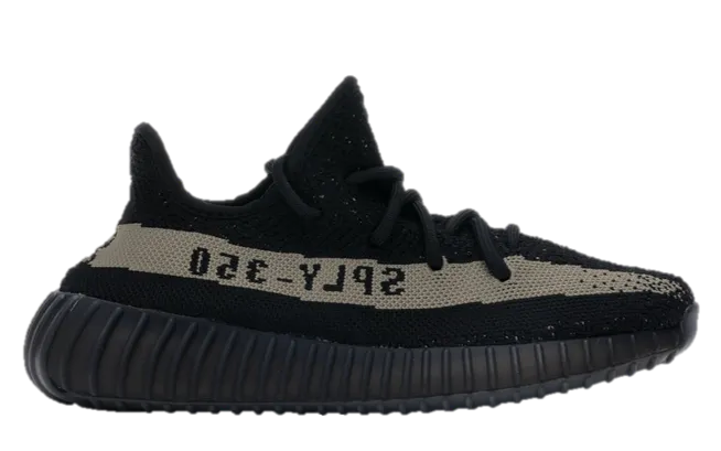 running with a fanny pack Wide fit YZY Boost 350 V2 Core Black Green