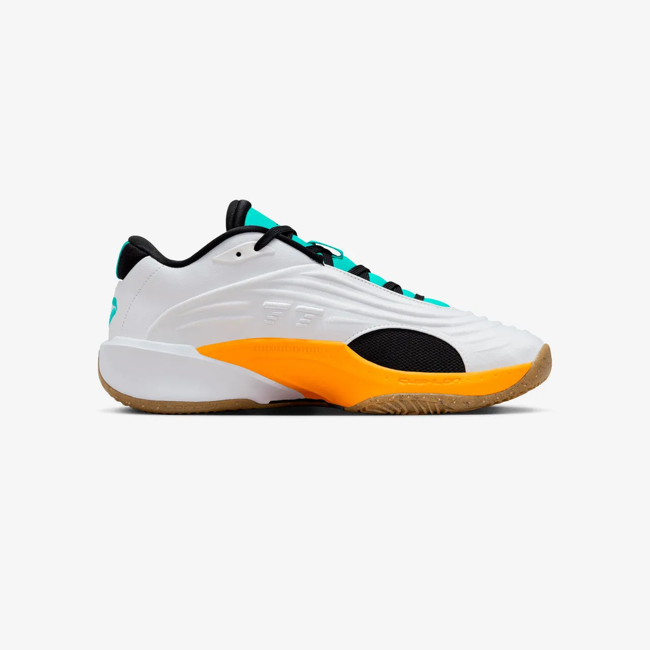 All-weather shock absorption Soft Traction Jordan Luka 3
