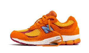reinforced toe shoes high - performance running shoes New Balance 2002R X Salehe Bembury Peace Be The Journey