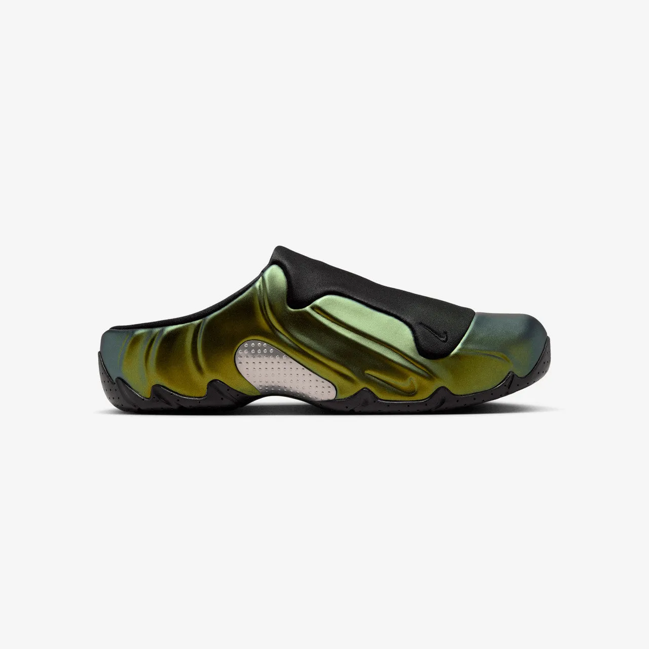 Clogposite Multi-functional performance Structured ease