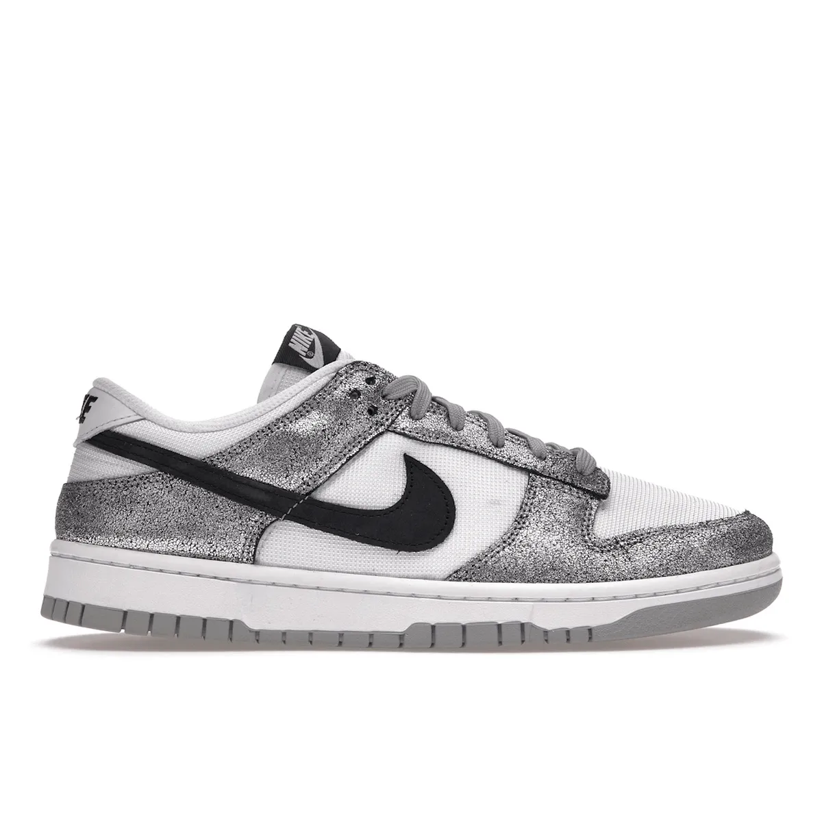 Nike Dunk Low Golden Gals Metallic Silver Cushioned Midsole Versatile Upper