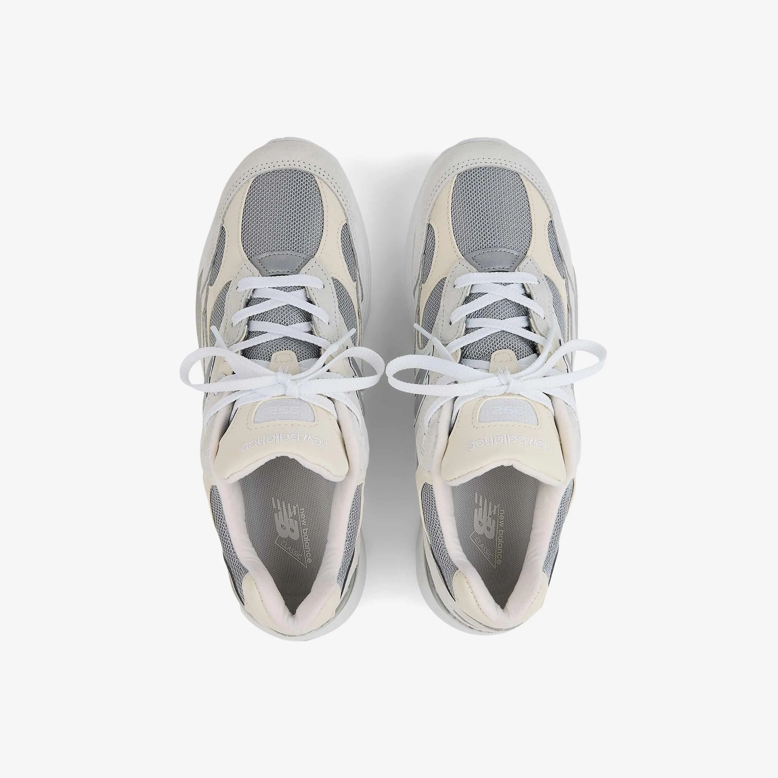 Easy Wear 992