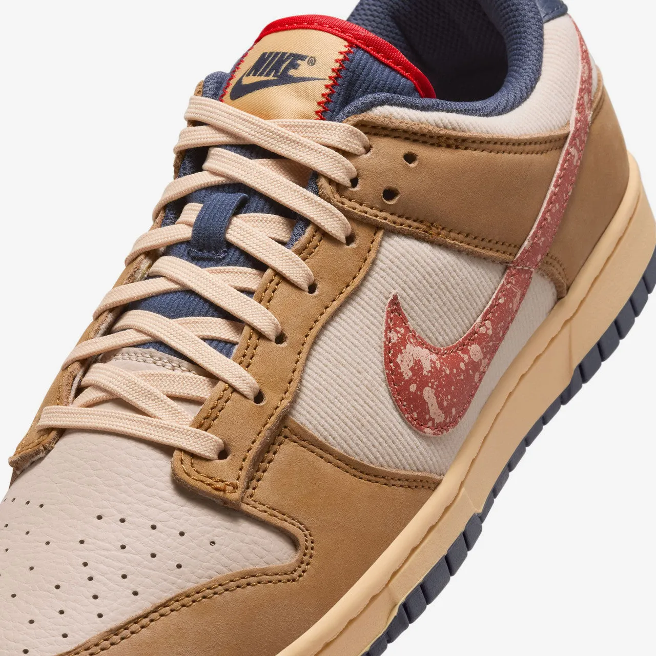 Easy Wear Dunk Low Retro SE