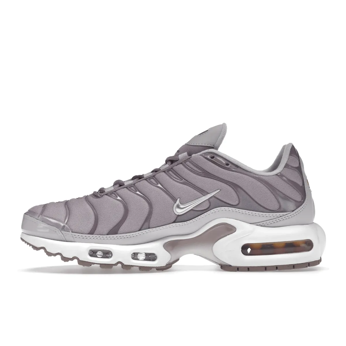 Energy - re - energize Nike Air Max Plus Plum Fog