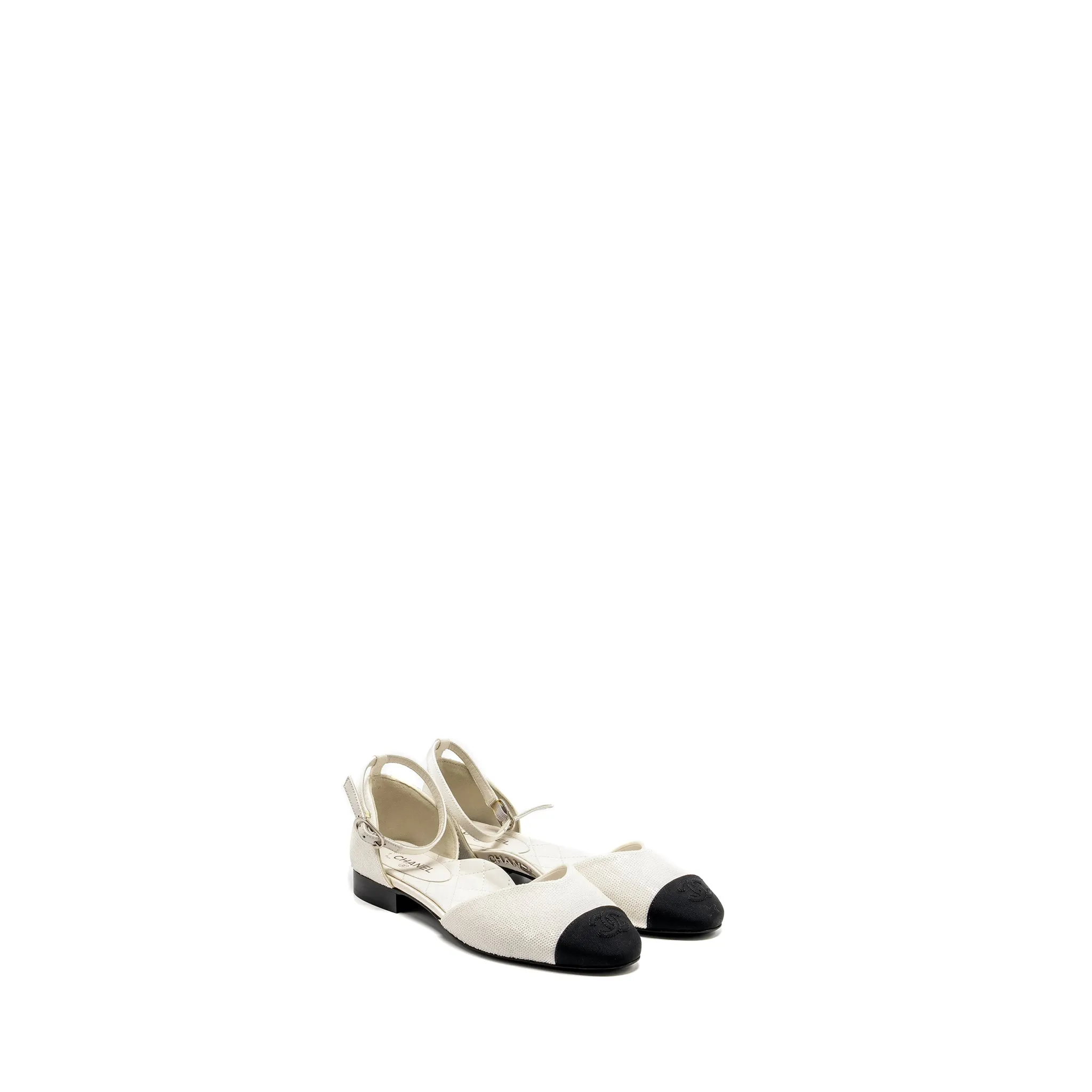Energy-Return Sole Chanel Size 36.5 Logo Detailed Sandals Sequin White/Black