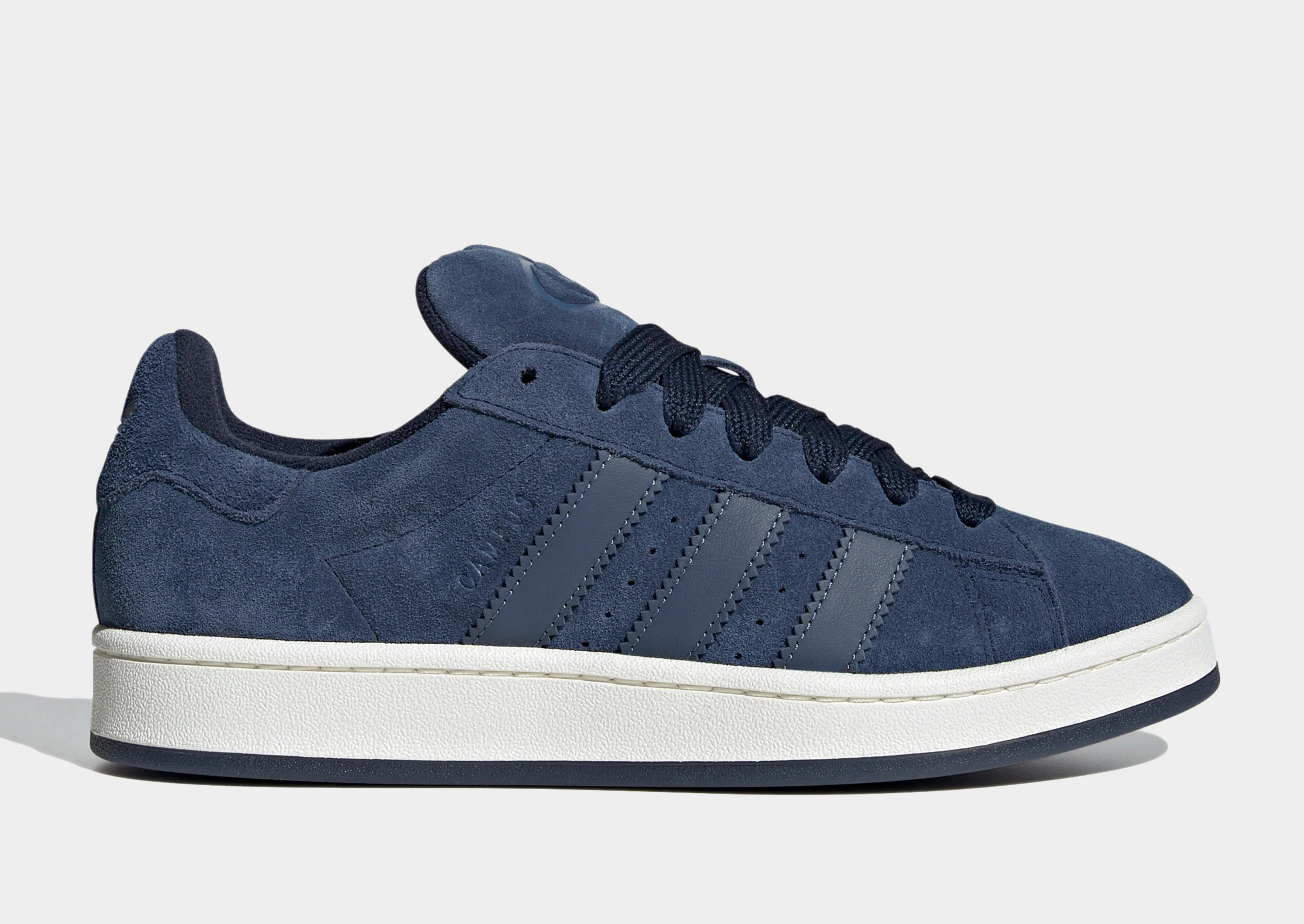 essential Campus 00s Women's