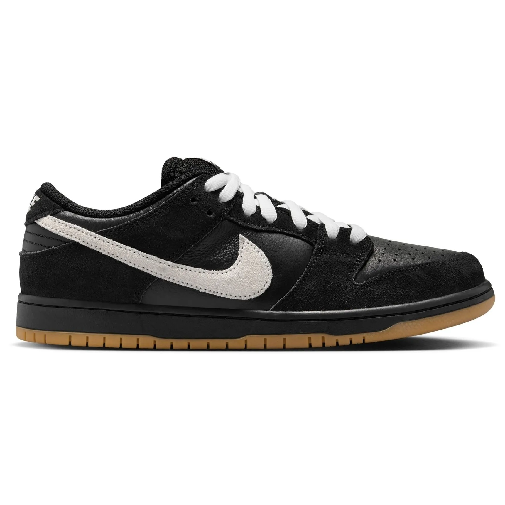 Every Step Comfort Nike SB Dunk Low Pro Shoe - Black/White/Black/Light Gum