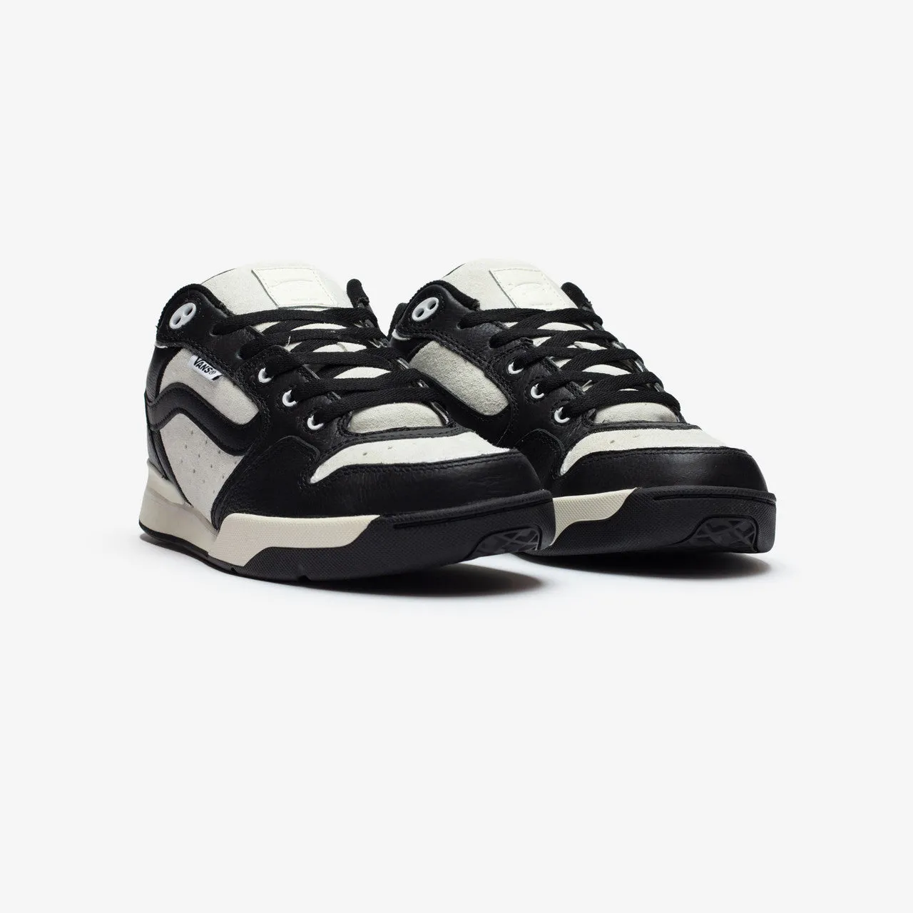 Exclusive Look Rowley XLT