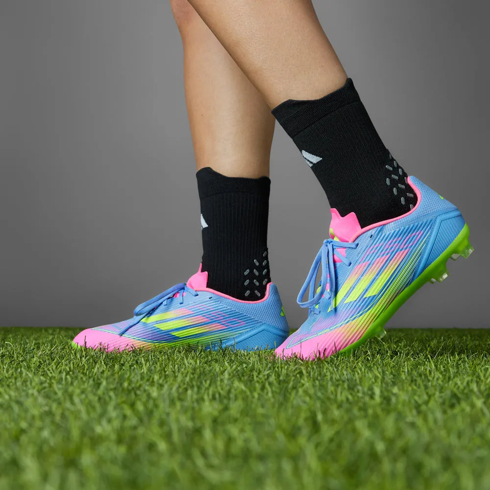 F50 League Low FGxMG - Mens perforated