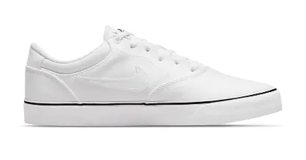 Nike SB Chron 2 CNVS Shoe - White/White Urban Stylewear Exclusive traction