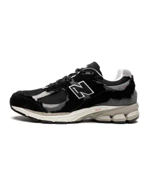 New Balance 2002R Protection Pack Black Grey Outstanding