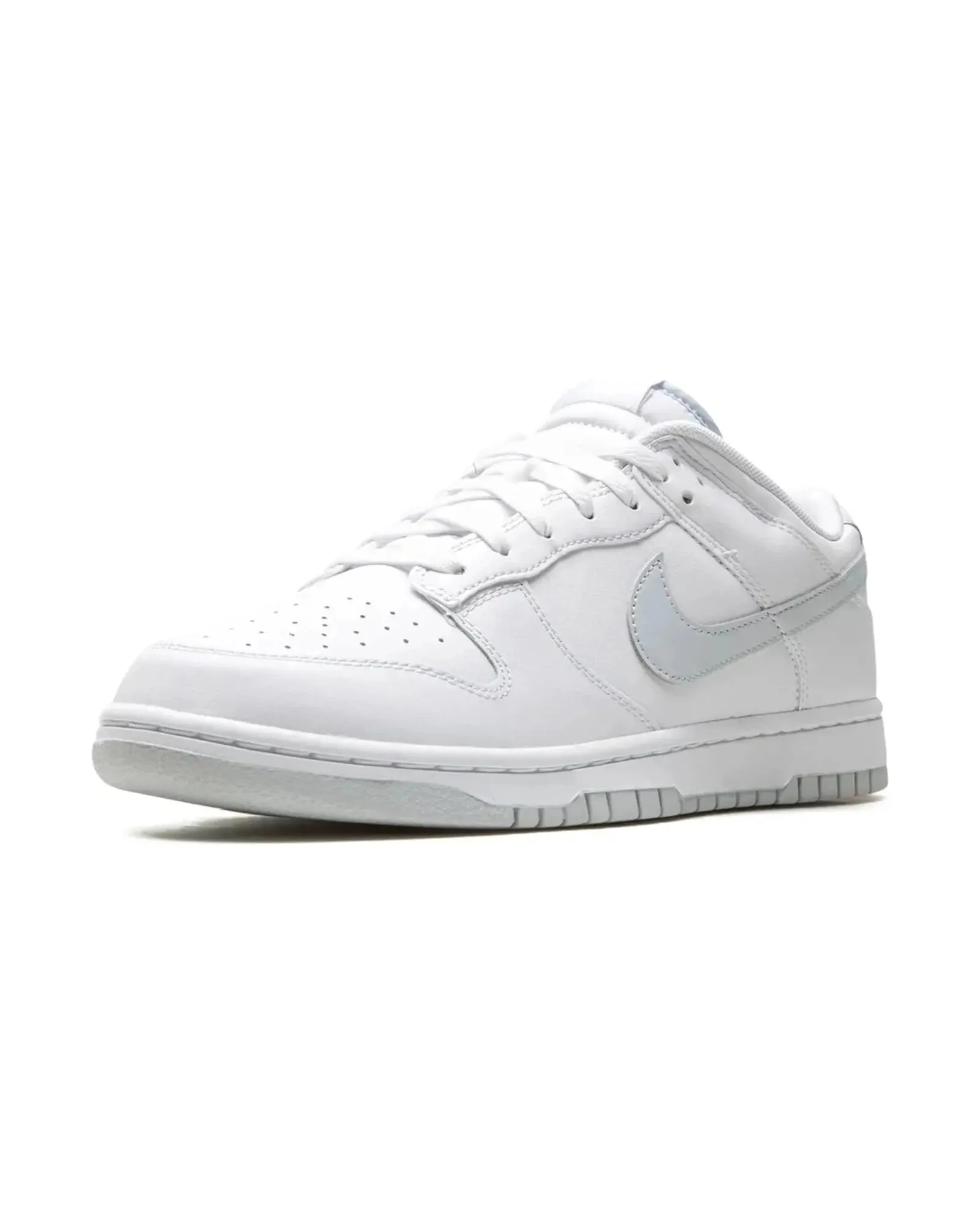 Fashion-Ready Nike Dunk Low Retro White Pure Platinum
