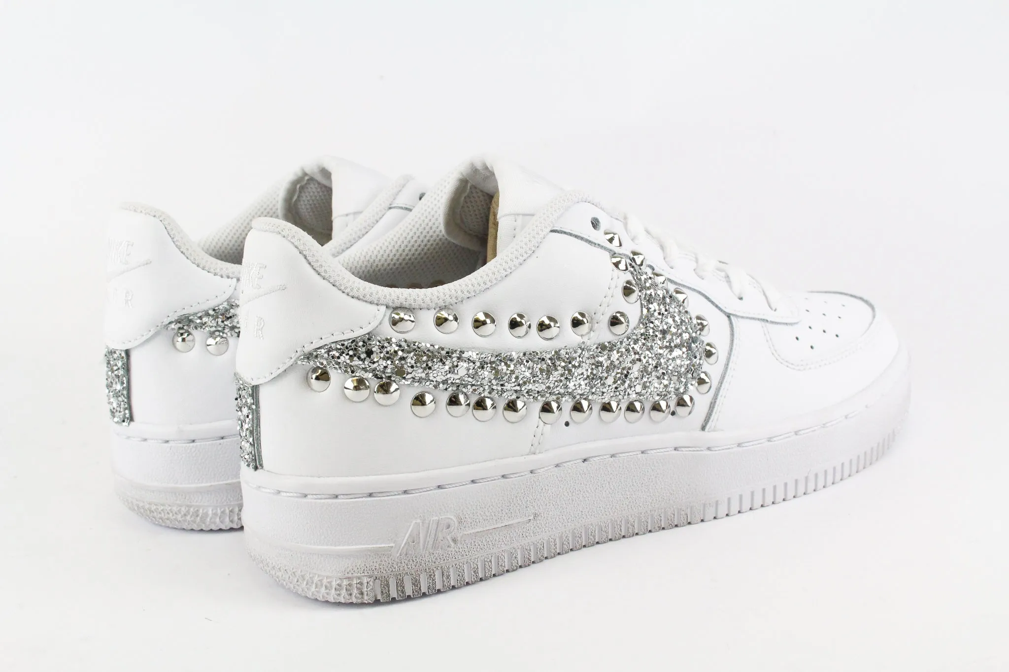Feel Fresh Nike Air Force 1 '07 Silver Glitter & Borchie