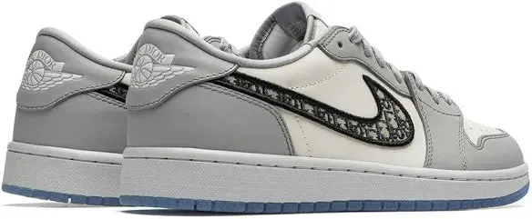 Fitted Dior X Air Jordan 1 Low Retro