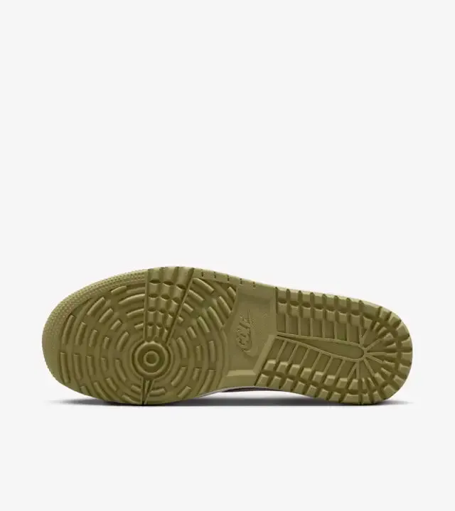 Fitted Travis Scott x Air Jordan 1 Retro low Golf Neutral Olive