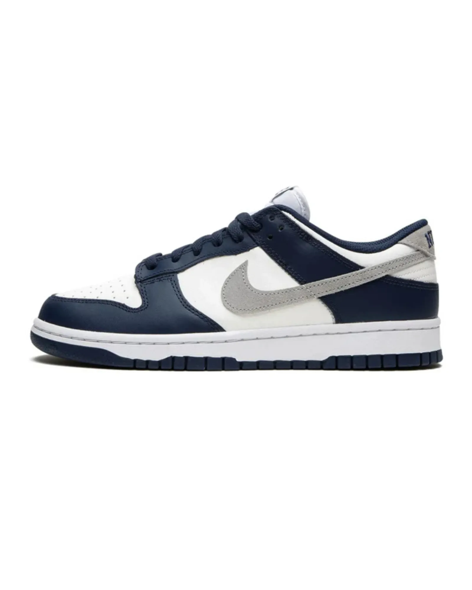 Nike Dunk Low Summit White Midnight Navy Flower Step Food Tour