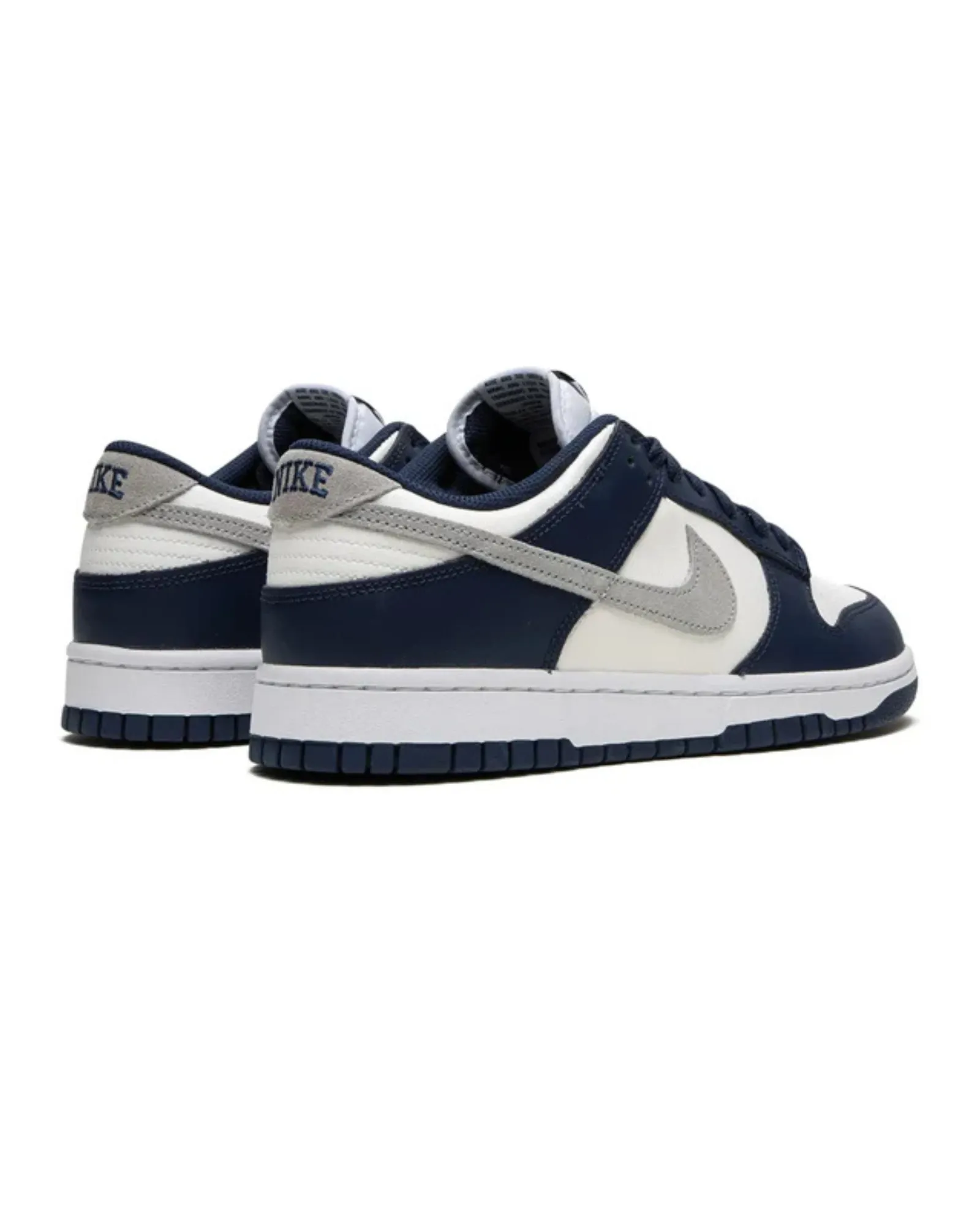 Flex Motion Nike Dunk Low Summit White Midnight Navy