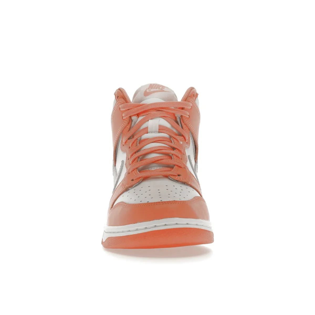 Flexible Step Move-In-Out Nike Dunk High Salmon