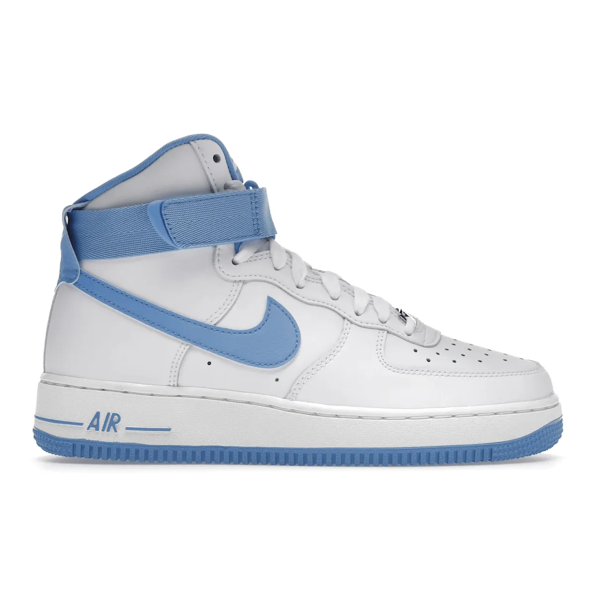 Photo Step Air Force 1 High OG QS University Blue