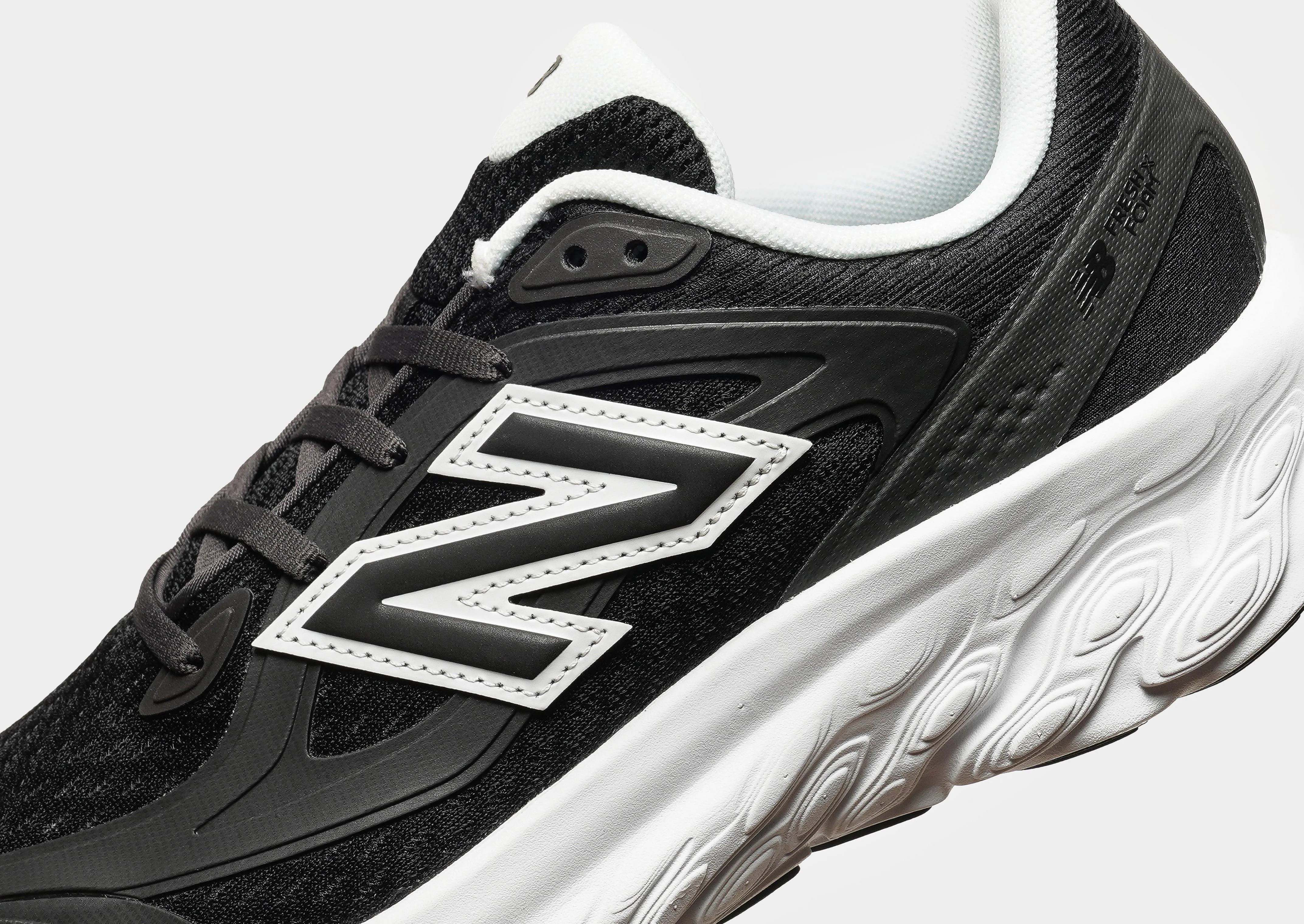 FuelCell Trainer Women's Pearl-Accent