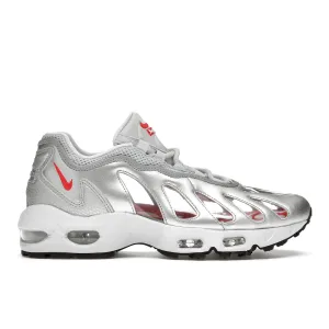 Nike Air Max 96 Supreme Silver Bullet running for a form of meditation running with a flexible outsole