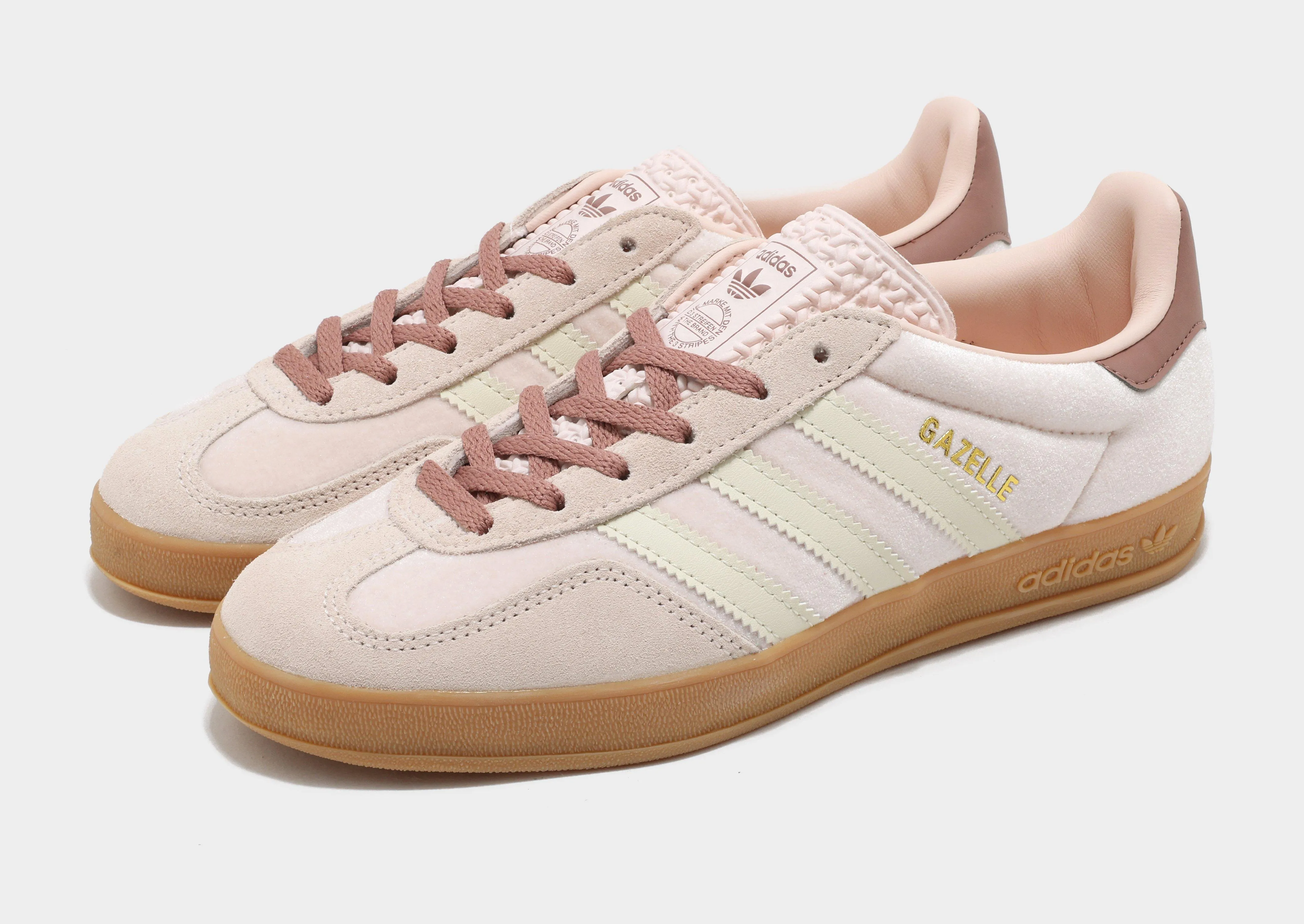 Gazelle Indoor Women's Weather-Shield